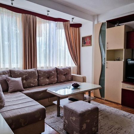 Boulevard Apartments Kumanovo Extérieur photo